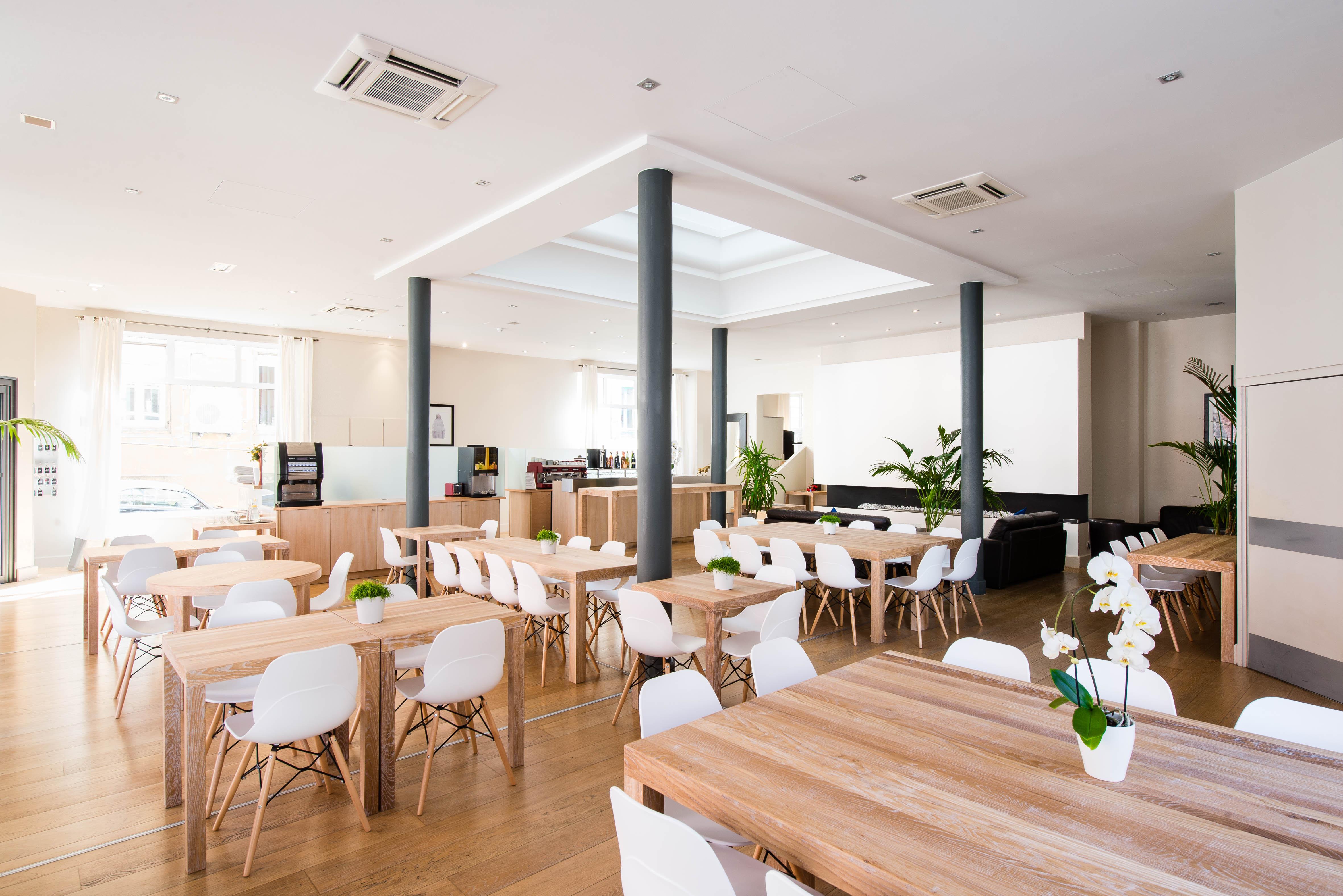 לורדה Hotel Atrium מראה חיצוני תמונה