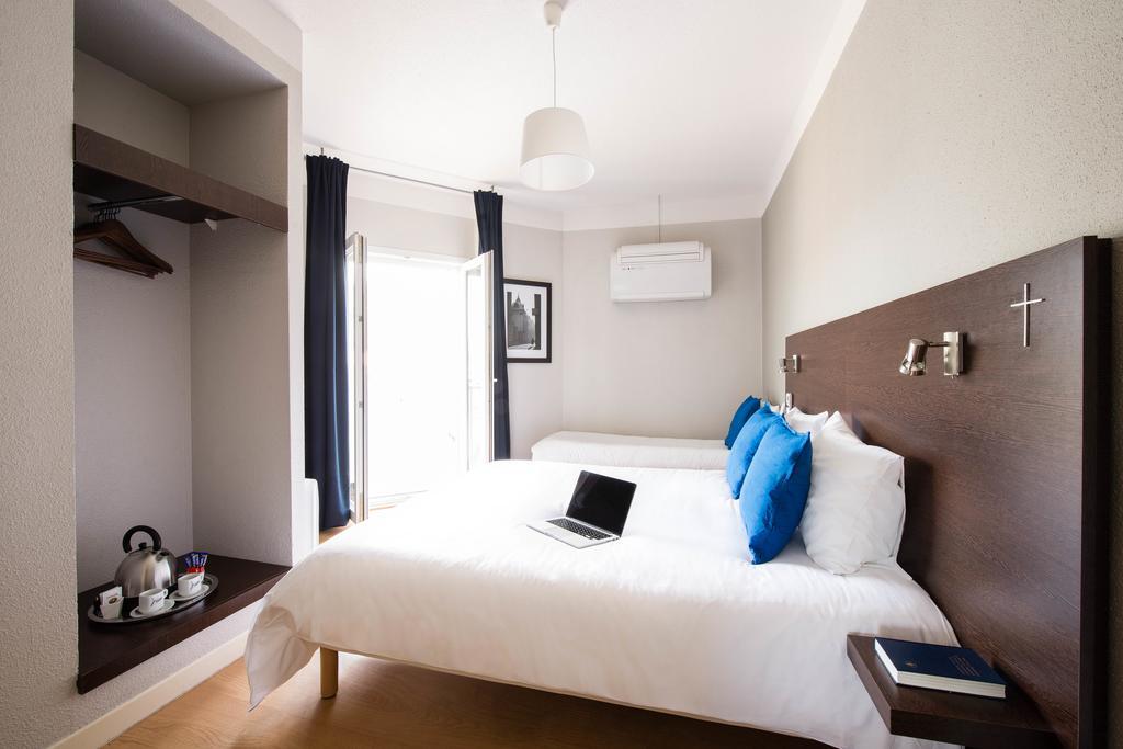 לורדה Hotel Atrium מראה חיצוני תמונה